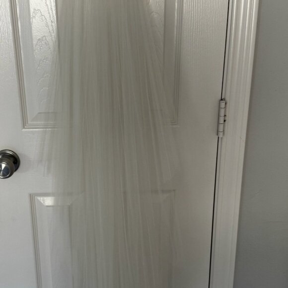 Wayfarer Bride Algarve Pleated Veil Unbridaled main image 4